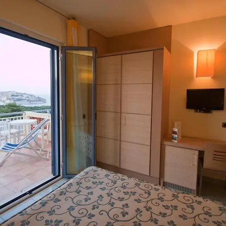 Gabbiano 3* 산도미노